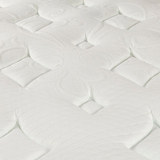 Super Divine Ultra Plush 13"� Gel Foam Mattress, A Box, California King