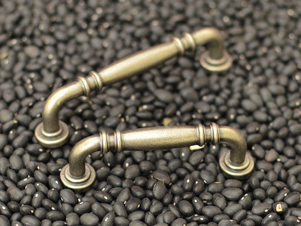 Pull, Aged Pewter