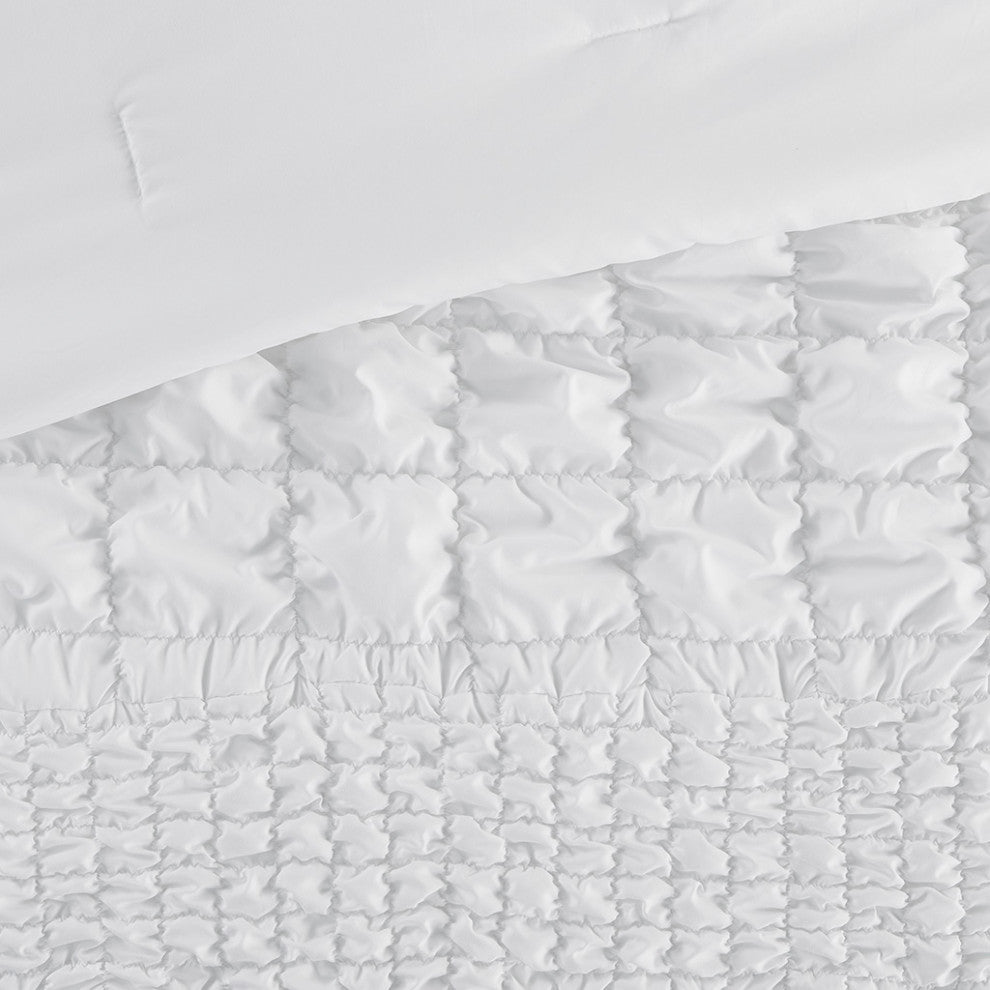 Madison Park Evelyn 3 Piece Stripe Ruched Comforter Set