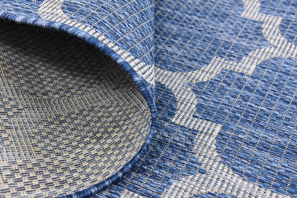 Unique Loom Blue Trellis Outdoor 6' 0 x 9' 0 Area Rug