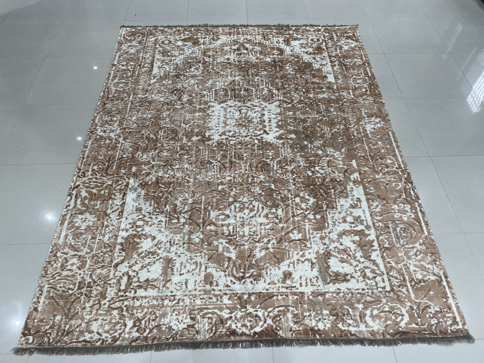 Hand-Knotted Wool Ivory/Copper Transitional Modern Heriz Rug, 7' X 9'