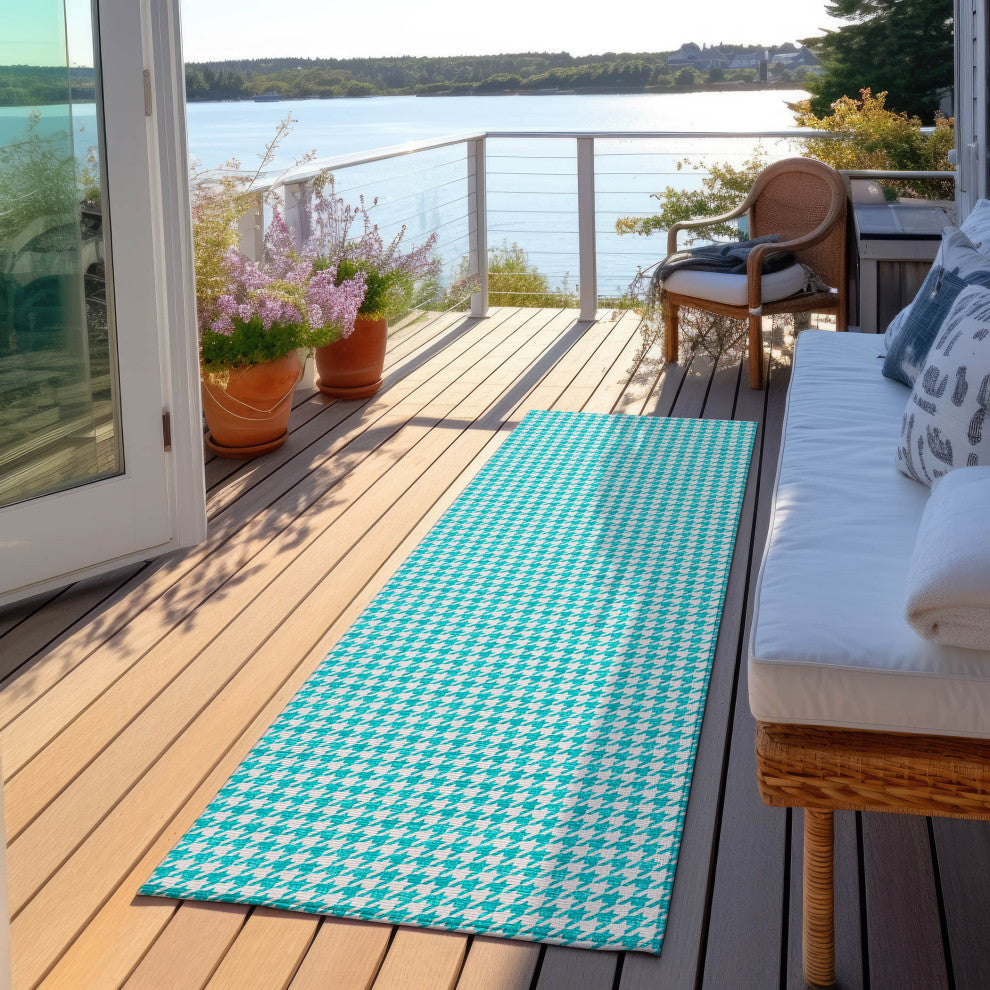 Indoor/Outdoor Hinton HN1 Aqua Machine Washable 2'3" x 7'6" Rug