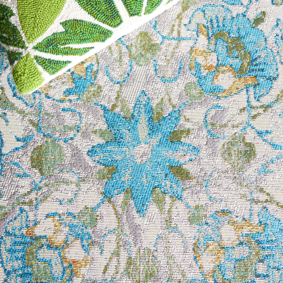 Safavieh Barbados Collection BAR513 Indoor-Outdoor Rug, Ivory/Light Blue, 6'6" Square