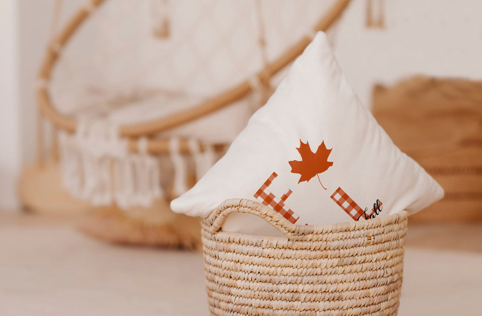 Sweet Fall Indoor/Outdoor Throw Pillow, Nutmeg, 18"x18"