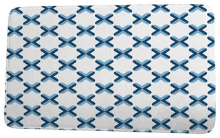Upscale Getaway Criss Cross Geometric Print Bath Mat, Light Blue, 17"x24"