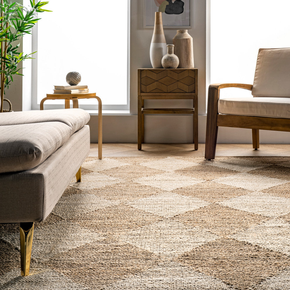 Louie Diamond Checkerboard Jute Area Rug, Natural 8'x10'