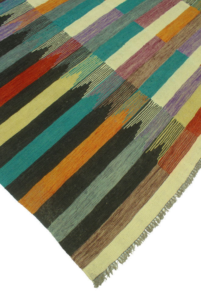 Winchester Kilim Cadena Charcoal/Ivory Rug, 8'0x11'6