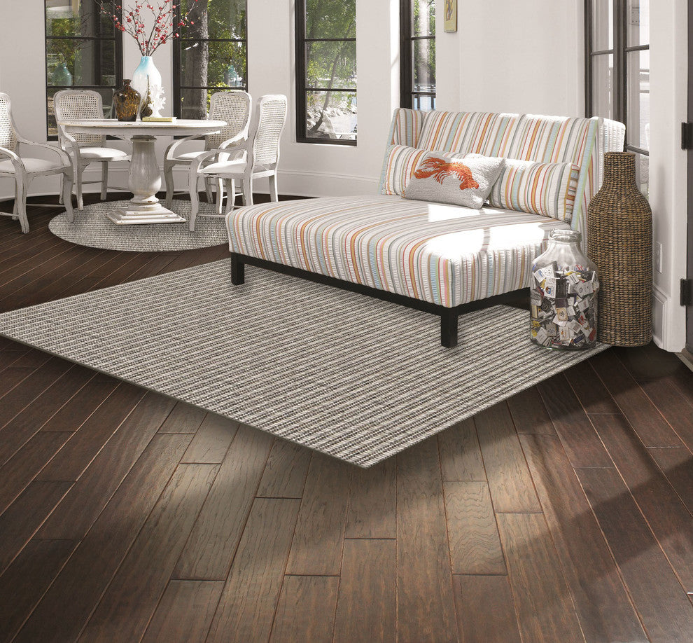 Antigua Accent Rugs In/Out Door Carpet, Pewter RD 6'