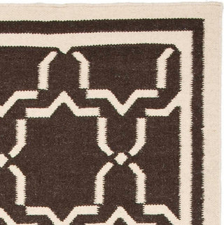 Safavieh Dhurries Dhu545A Geometric Rug, Chocolate/Ivory, 6'0"x6'0" Round
