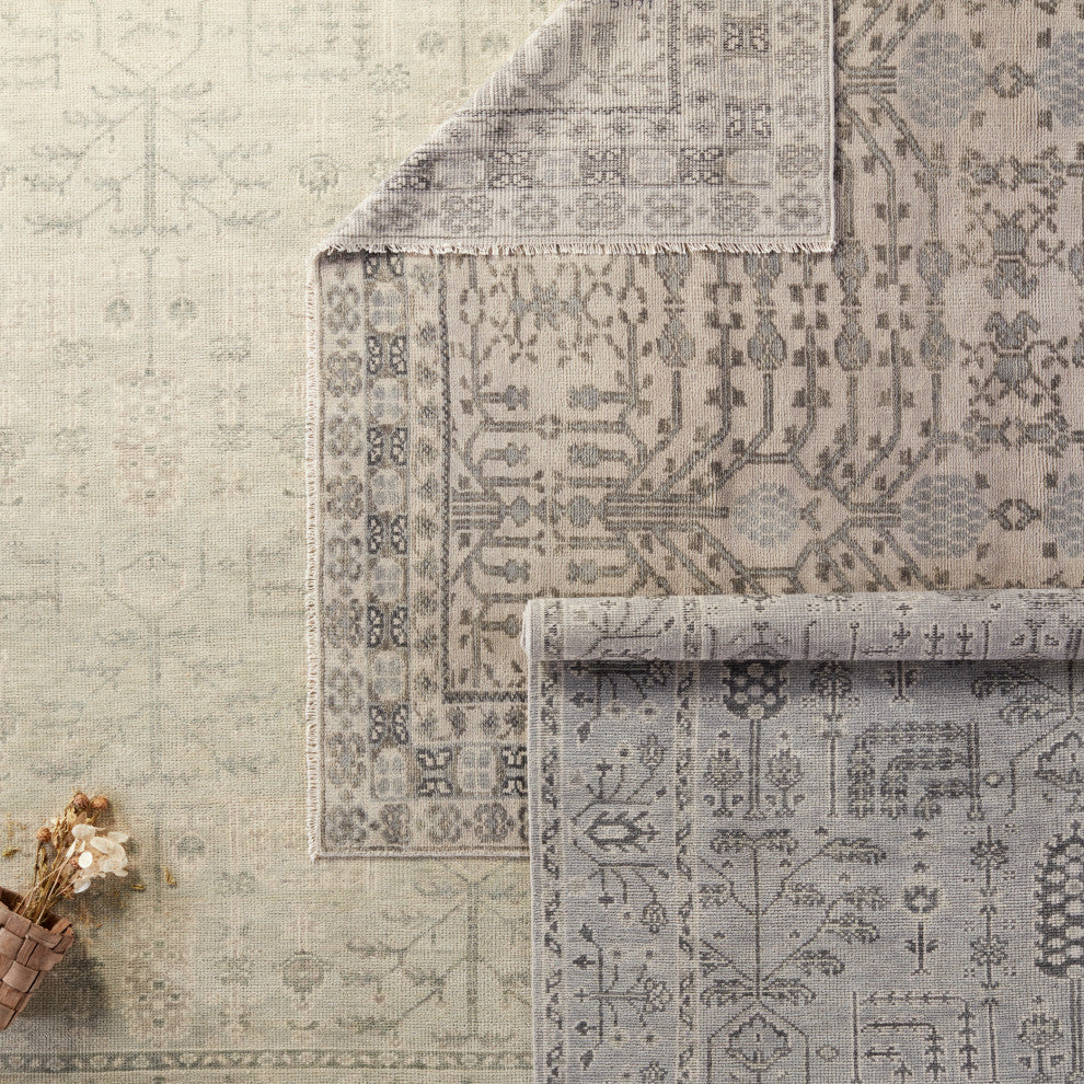 Jaipur Living Cosimo Hand-Knotted Oriental Gray Area Rug, 3'x10'
