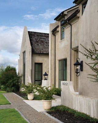 Hinkley Chapel Hill Large Pier Mount Lantern, Museum Black