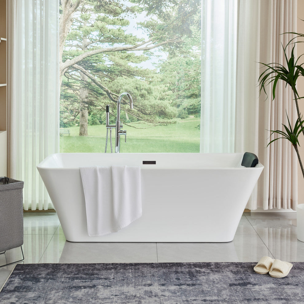 67" Acrylic Freestanding Soaking Bathtub, White/Oil Rubbed Bronze