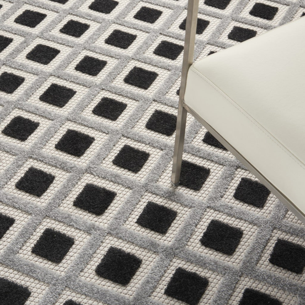 6 x 9 Black White Gray Indoor Outdoor Area Rug