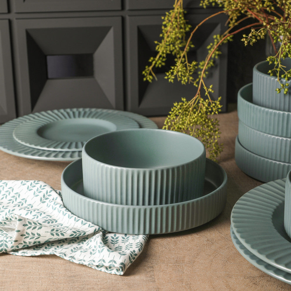Christian Siriano Lusso Stoneware 16 Piece Dinnerware Set, Stone