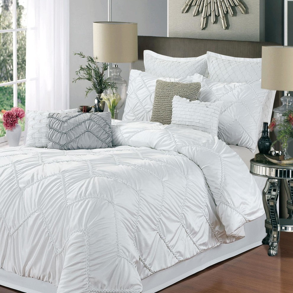 Isabella White Queen 8-Piece Duvet Cover Bed In A Bag Set