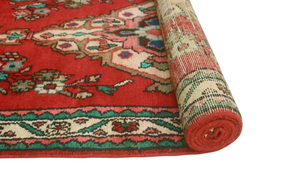 Fine Vintage Distressed Dirk Red/Beige Runner, 3'4x9'6