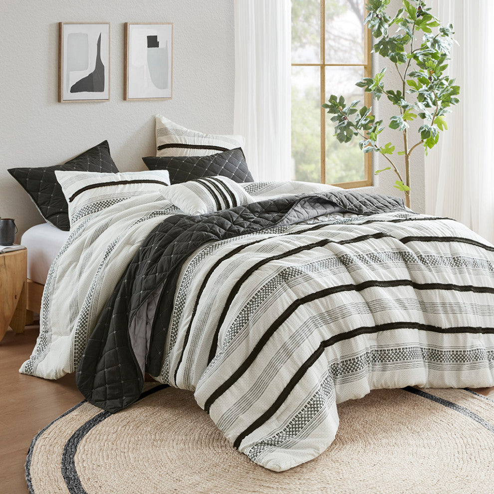 Madison Park Carolina 7 Piece Stripe Comforter and Quilt Set