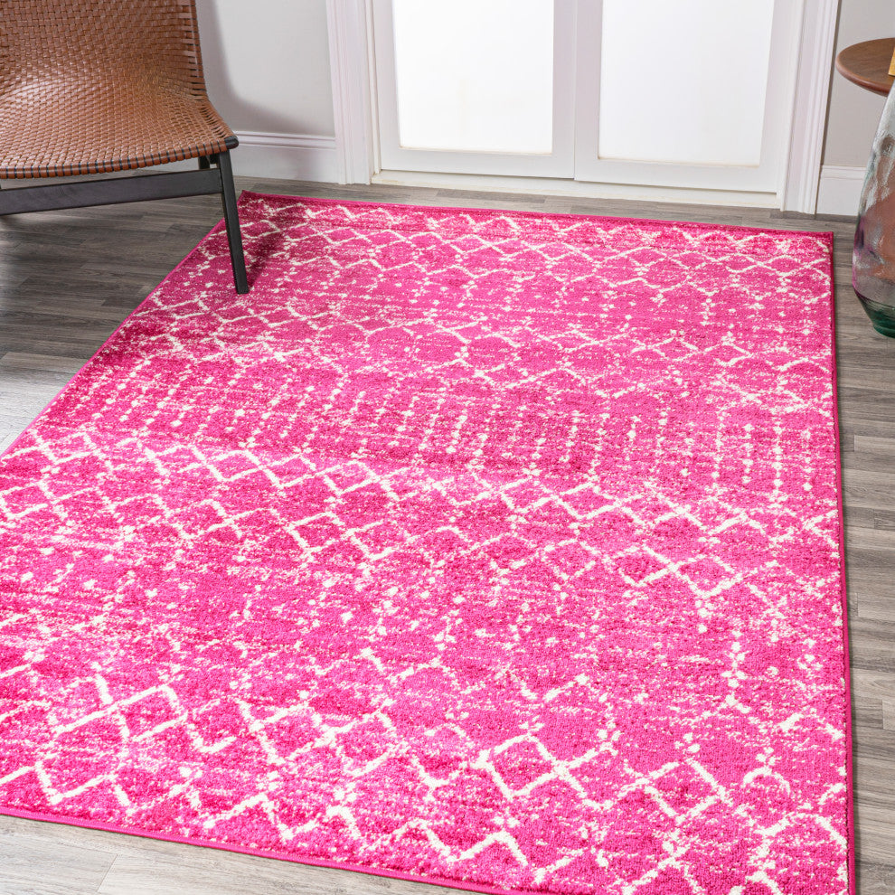 Moroccan HYPE Boho Vintage Diamond Runner Rug, Fuchsia/Ivory, 5 X 8