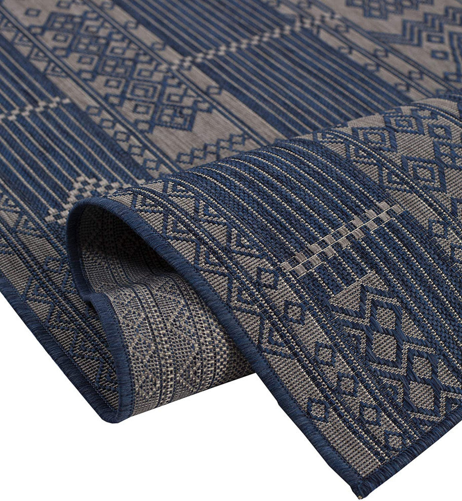 Outdoor Collection Geometric Pattern Bohemian Rug, Navy, 5'3"x7'6"