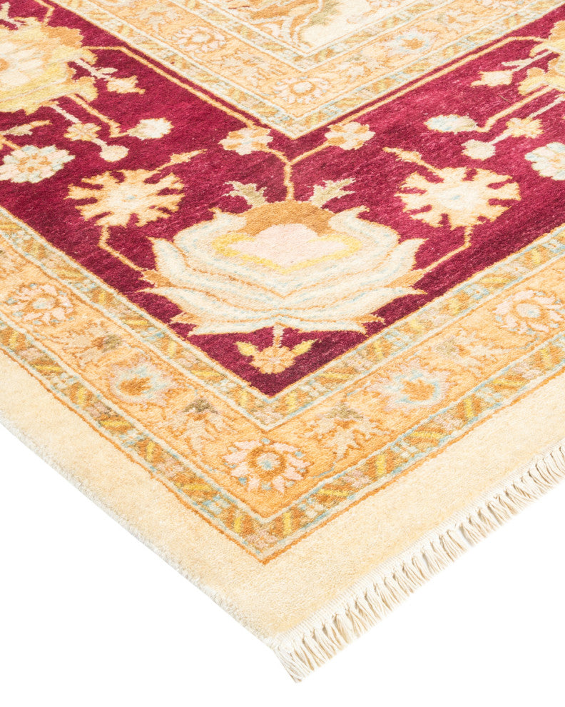 Aurora, One-of-a-Kind Hand-Knotted Area Rug Ivory, 8'2"x10'0"