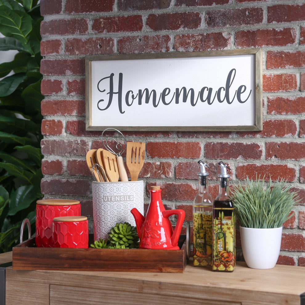 UTC26504 Wood Wall Art Painted White