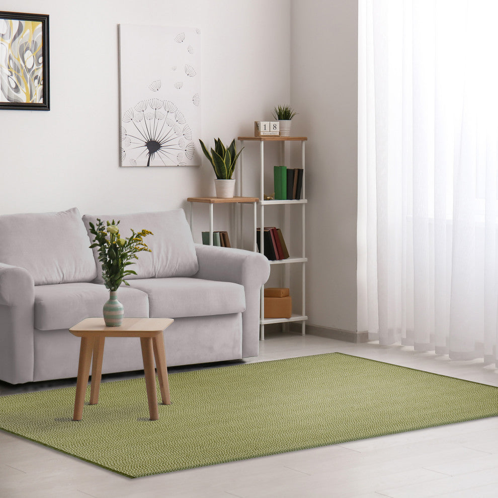 Calais Solid Indoor/Outdoor Rug, Green, 8'3"x11'6"