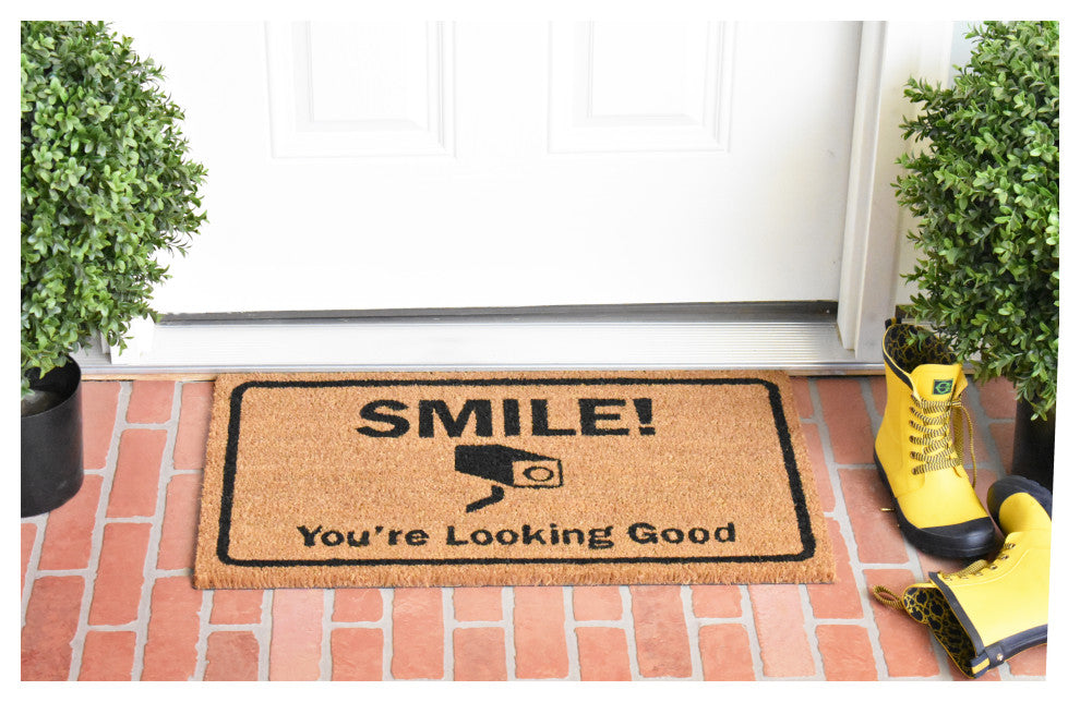 Calloway Mills Looking Good Doormat
