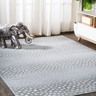 Antelope Modern Animal Light Gray/Cream 8'x10' Area Rug