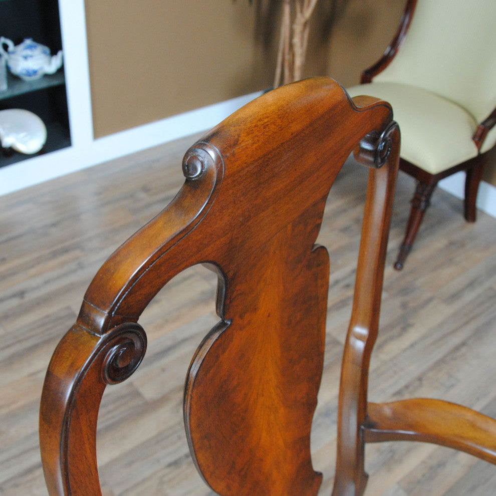 NVIN0276 Berkey and Gay Set of 6 Vintage Chairs