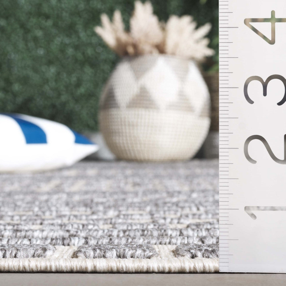 Safavieh Indoor-Outdoor Milos Collection, MLO110 Rug