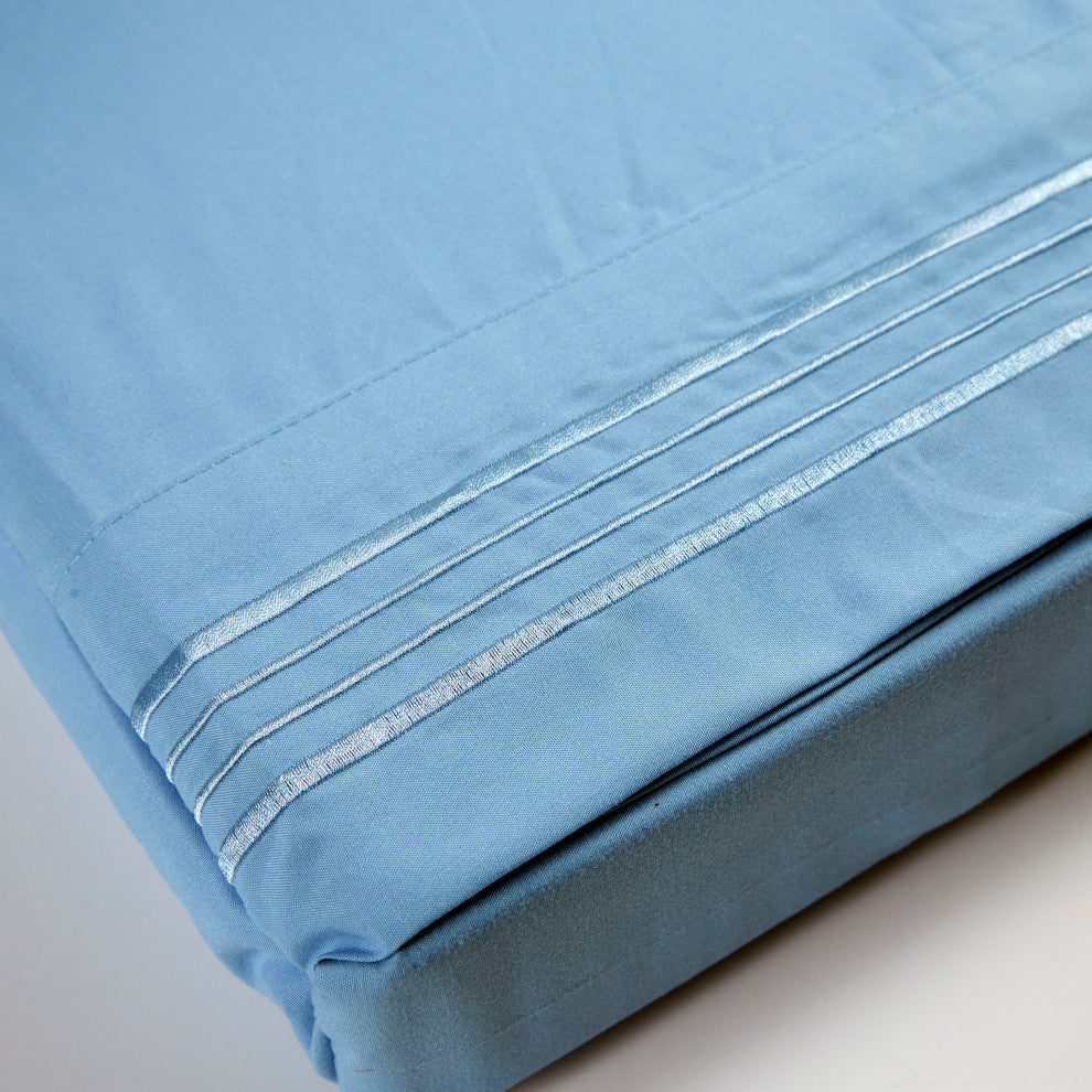 Linum Home Textiles 1800 TC Brushed Microfiber Sheet Set with 4 Line Embroidery