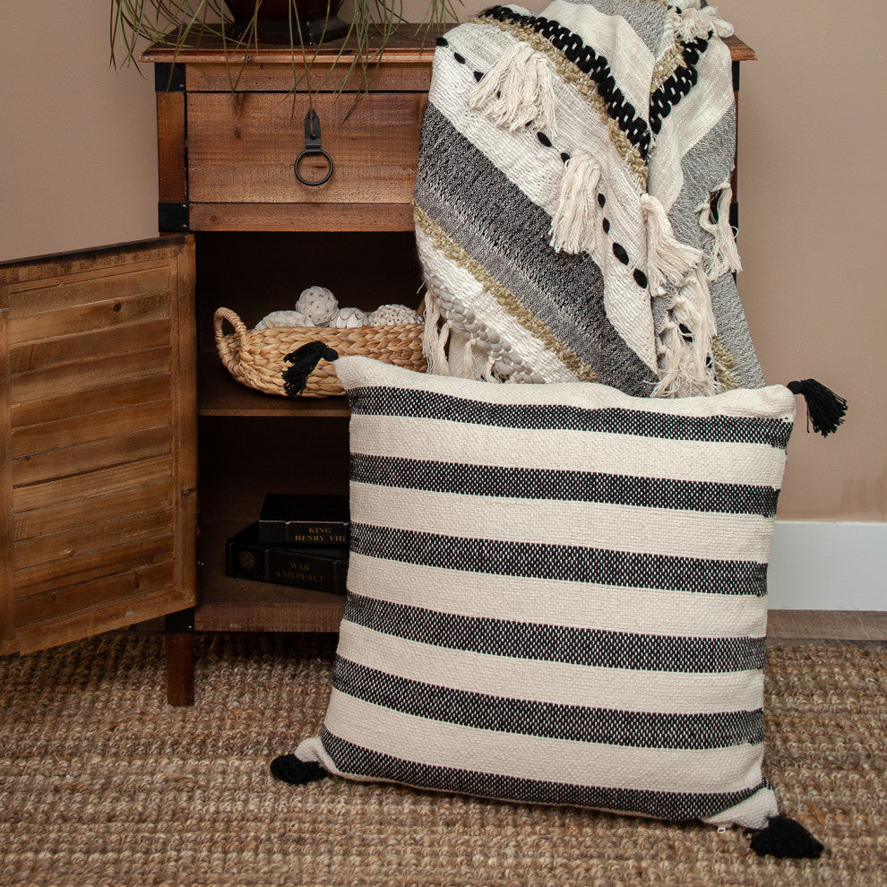 Parkland Collection Cruza Transitional Beige Pillow Cover With Poly Insert, 24"