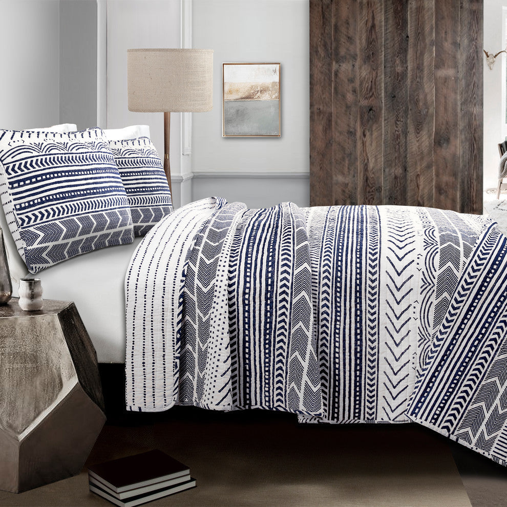 Hygge Geo 3-Piece Quilt Set, Navy, King