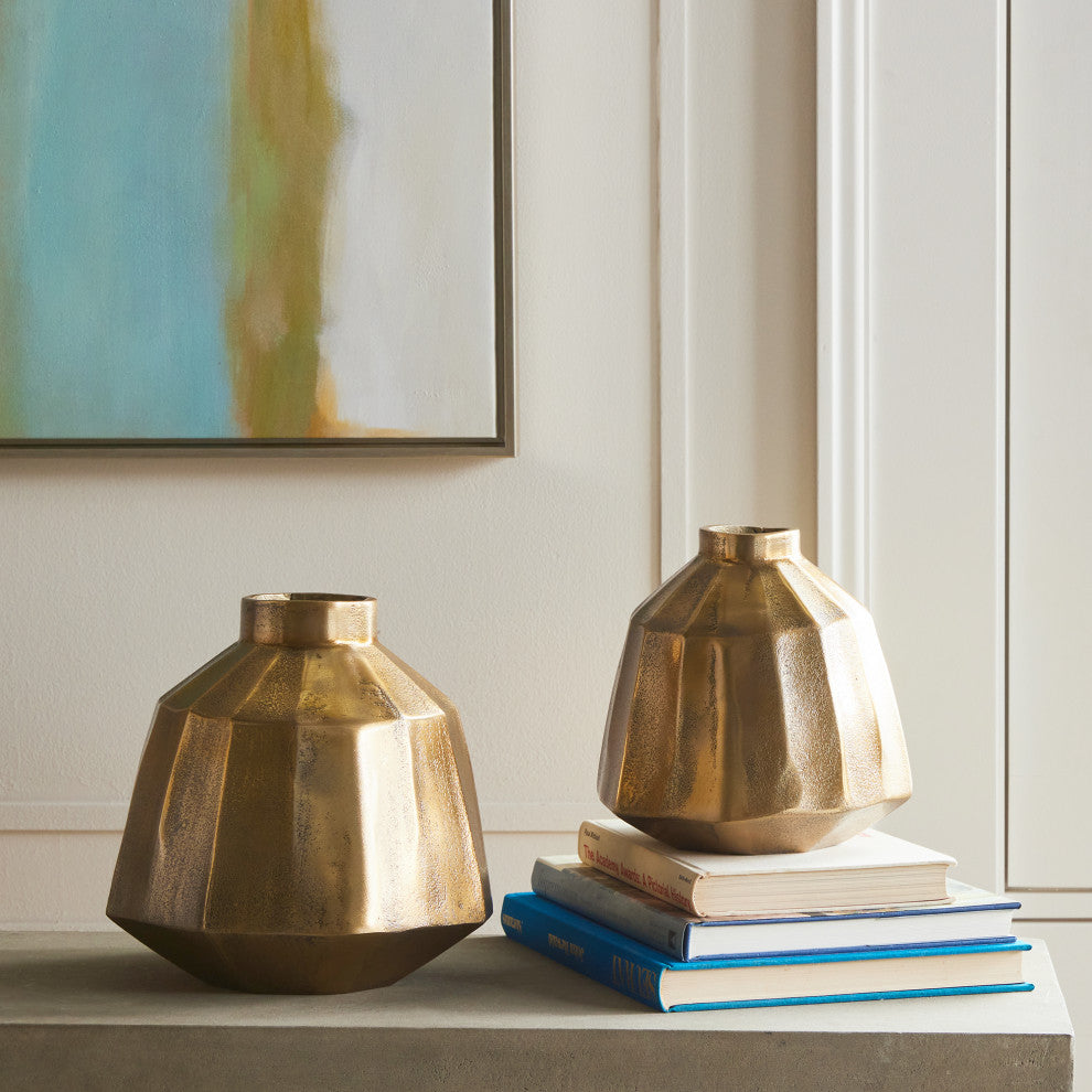 Emery Vase, Small