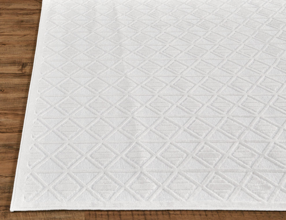 Weave & Wander Soho Lyra Minimal Chenille Rug, White, 5'3"x7'6"