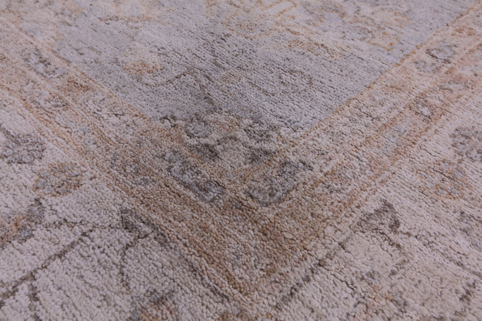 6' 3" X 8' 9" Handmade Peshawar White Wash Wool Rug Q9532