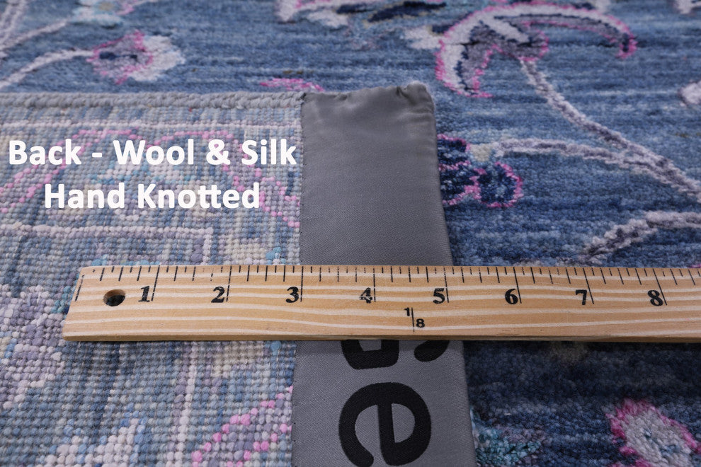 9' Square Wool & Silk Handmade Persian Rug - Q13046