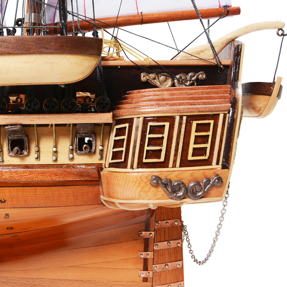 Uss Constitution Medium Museum-quality Fully Assembled Wooden Model Ship