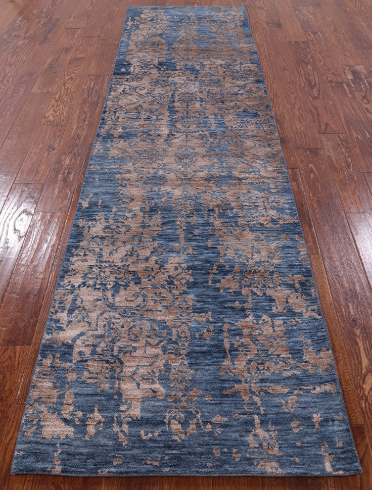 Runner Wool and Silk Persian Modern Hand-Knotted Rug 2' 8" X 9' 11" Q6305