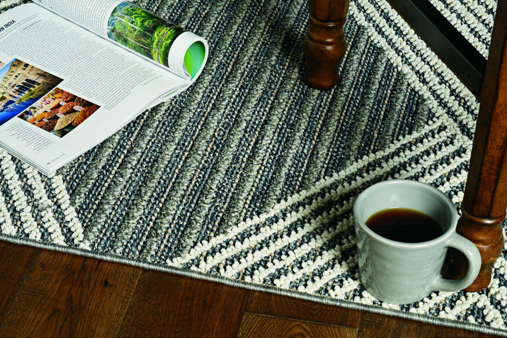 HomeRoots 63" X 91" Grey Polyester or Viscose Rug