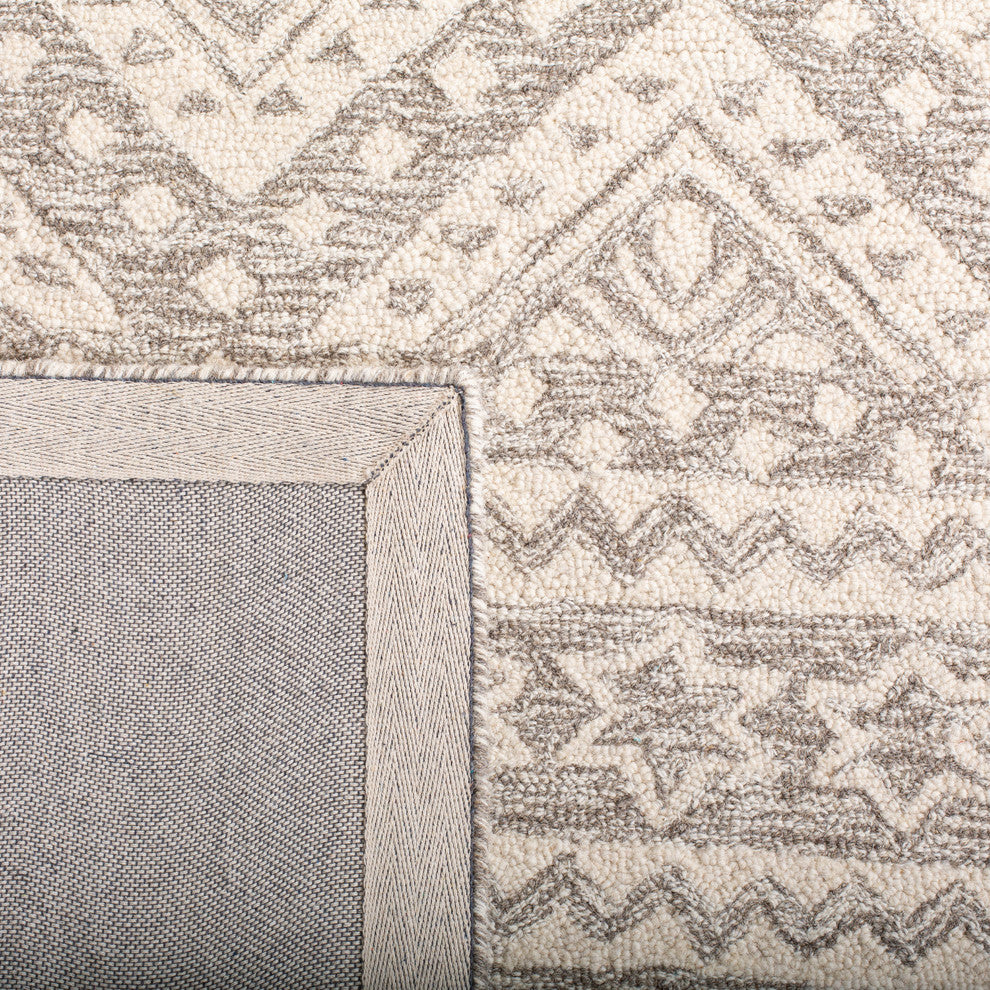 Safavieh Micro-Loop Collection MLP501 Rug, Grey/Ivory, 5' Square