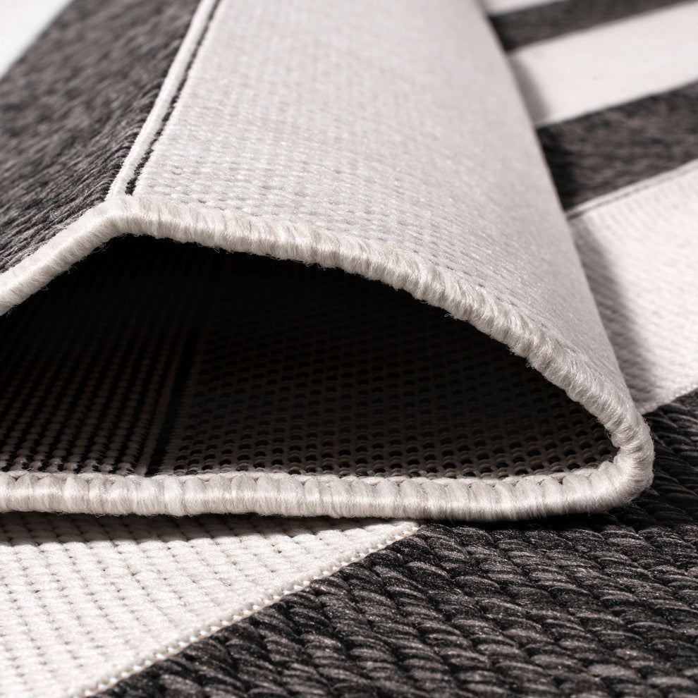 Aveiro Wide Stripe Indoor/Outdoor Area Rug
