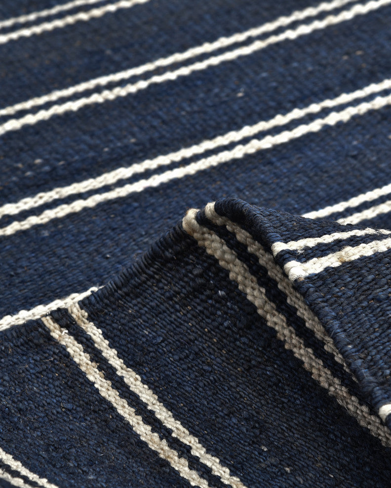 Lilly, Handmade Area Rug 3' 0" x 5' 0", 5 X 8