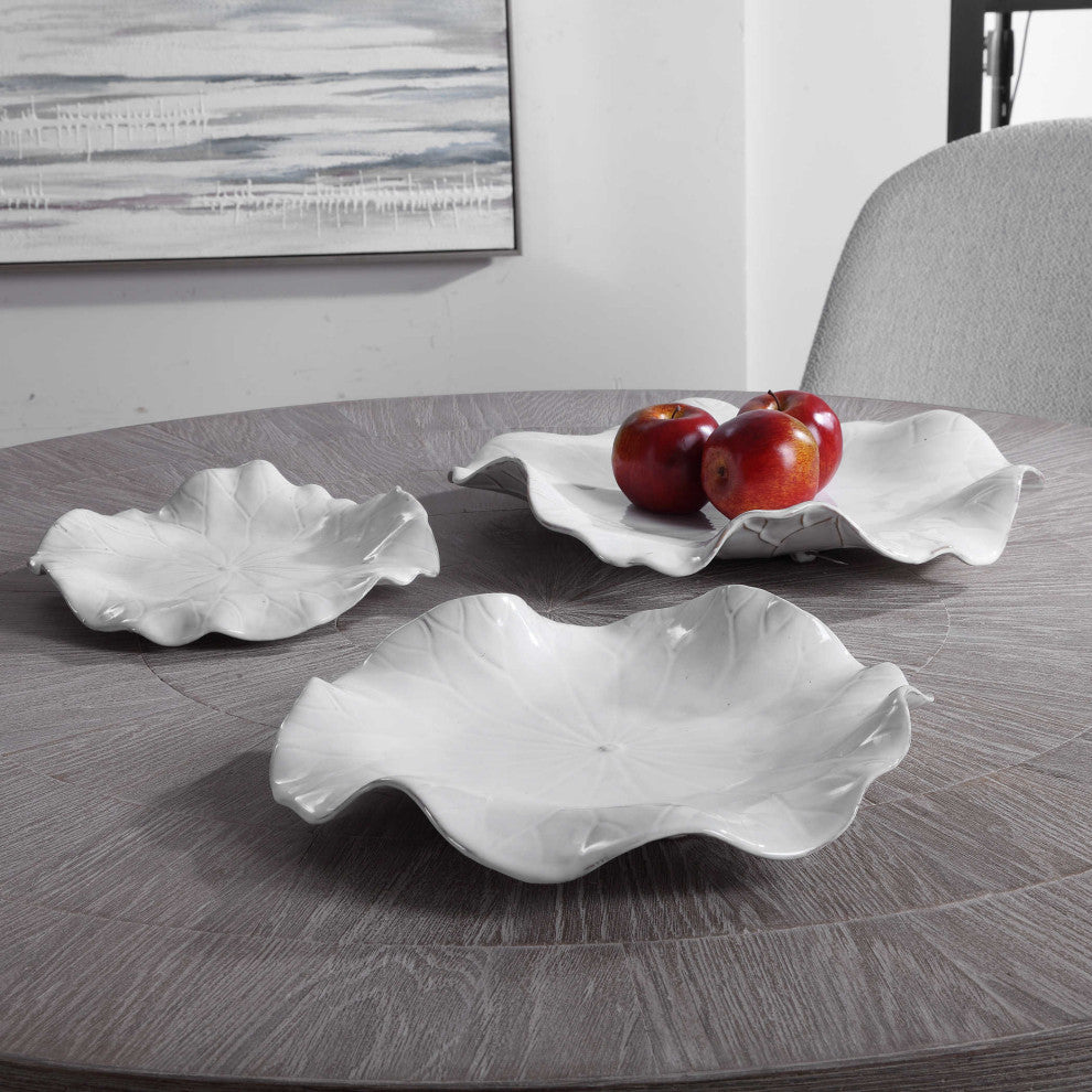 Gloss White Lily Pad Wall Art Flower Sculpture Round Leaf Hanging, 3-Piece Set