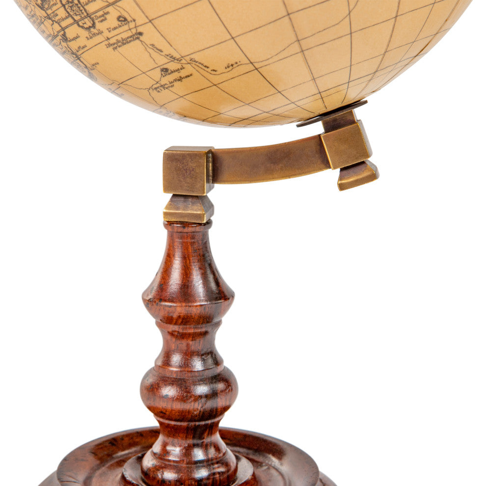 Trianon Globe