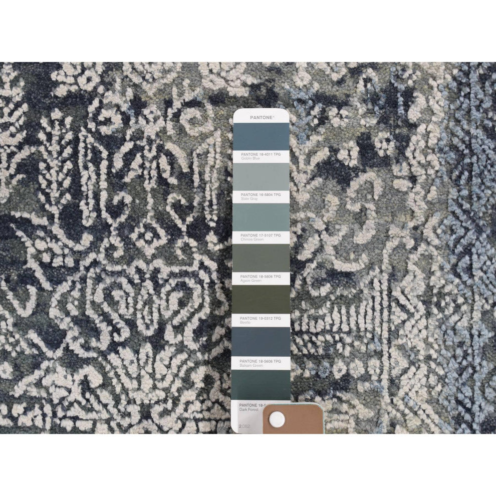 Ash Gray Jewellery Design Half Wool and Half Silk Hand Knotted Rug 7'10"x10'
