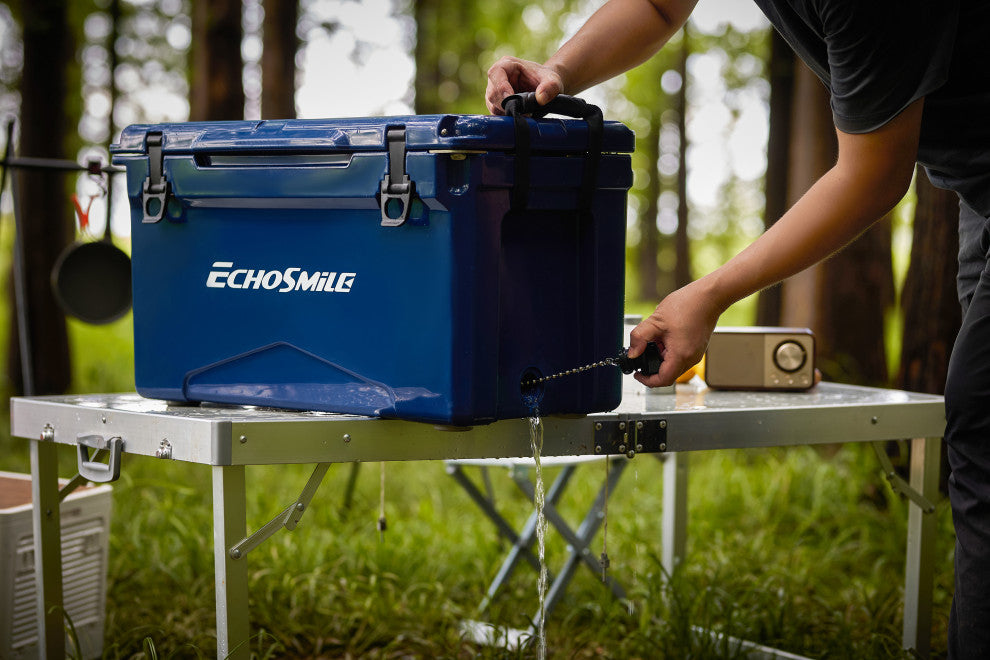 EchoSmile 30 qt. Rotomolded Cooler, Dark Blue