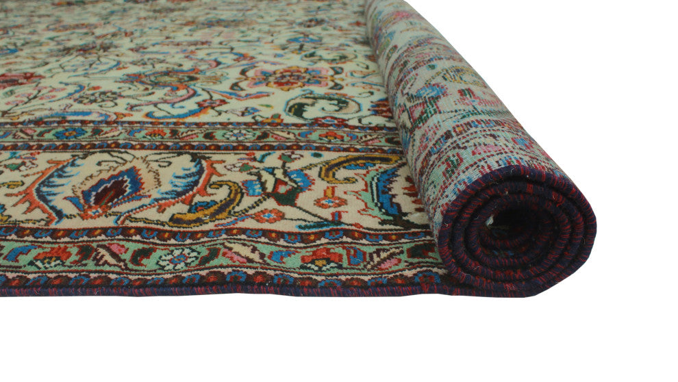 Fine Vintage Distressed Correy Ivory Rug