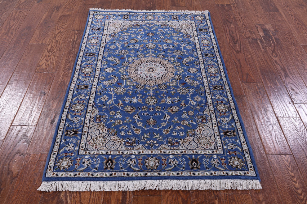 Persian Nain Wool and Silk Hand Knotted Rug 3' 3" X 5' 0" Q11657