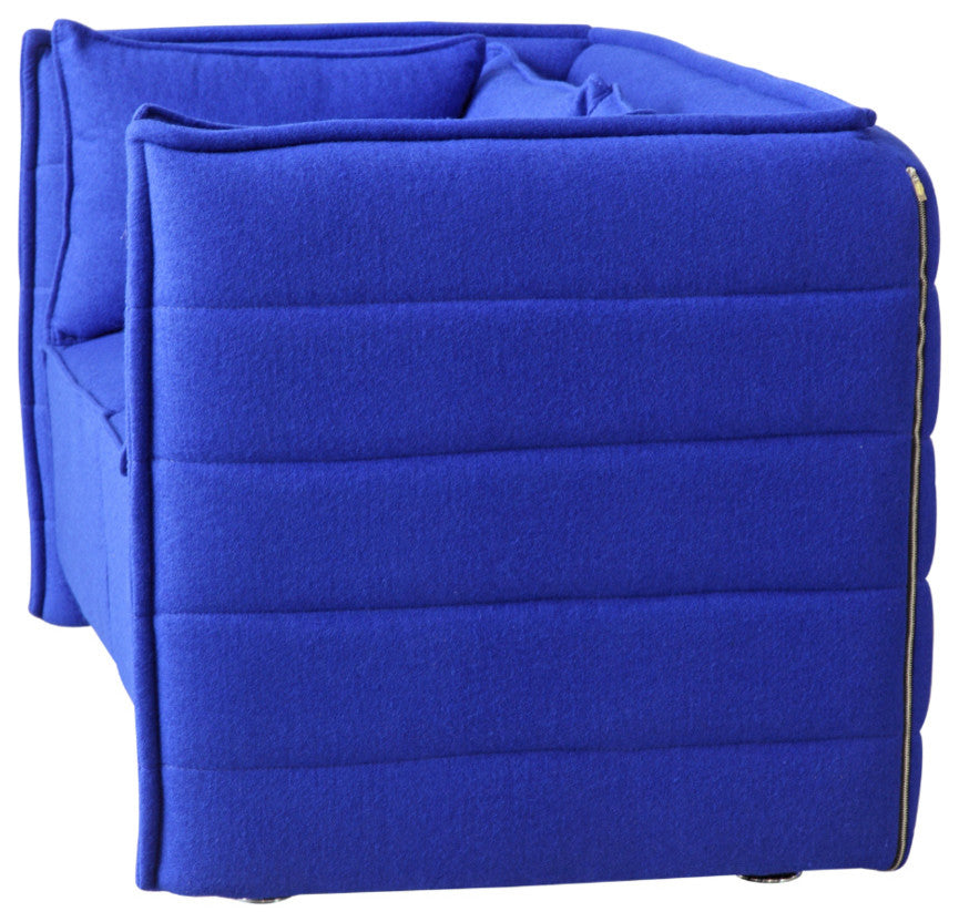 Modern Classics Sofata Loveseat, Blue
